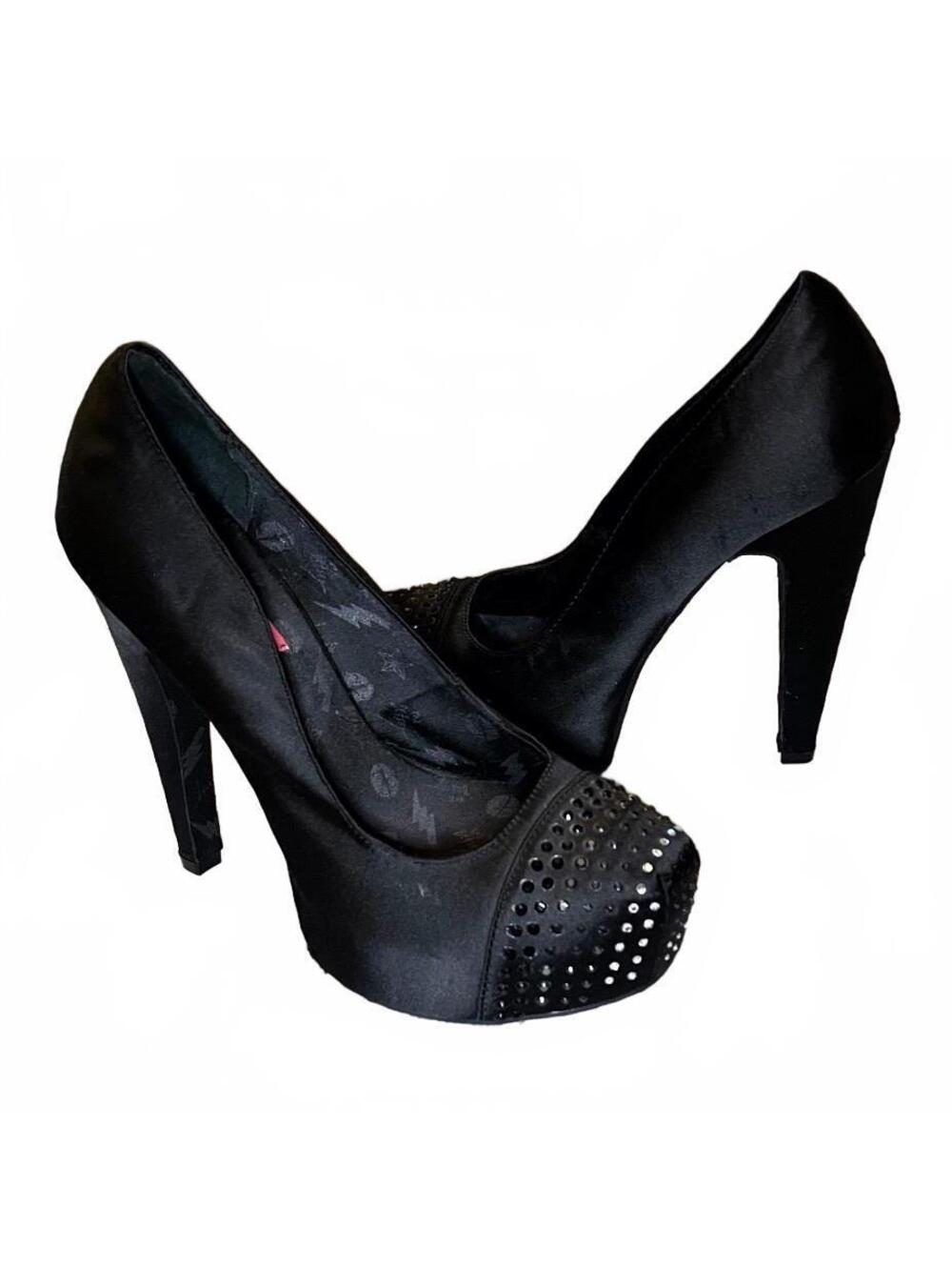 Betsey Johnson Majestee Black Studded Square Toe Platform Pumps 8.5